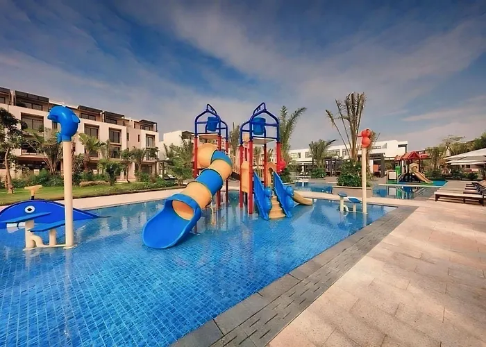 Apartamento Royal Lotus 5 Phong Ngu *